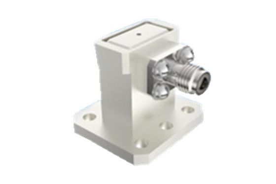 Adattatore coassiale ad angolo retto da 15 GHz-22 GHz K2.92mm a guida d'onda WR51 per settore aerospaziale